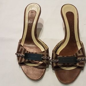 Givenchy kitten heels
